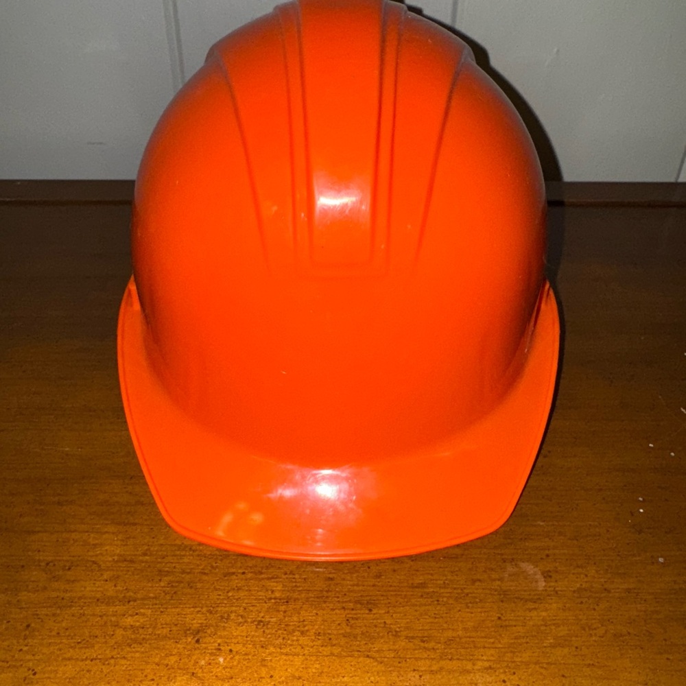 Bright orange hard hat osha approved